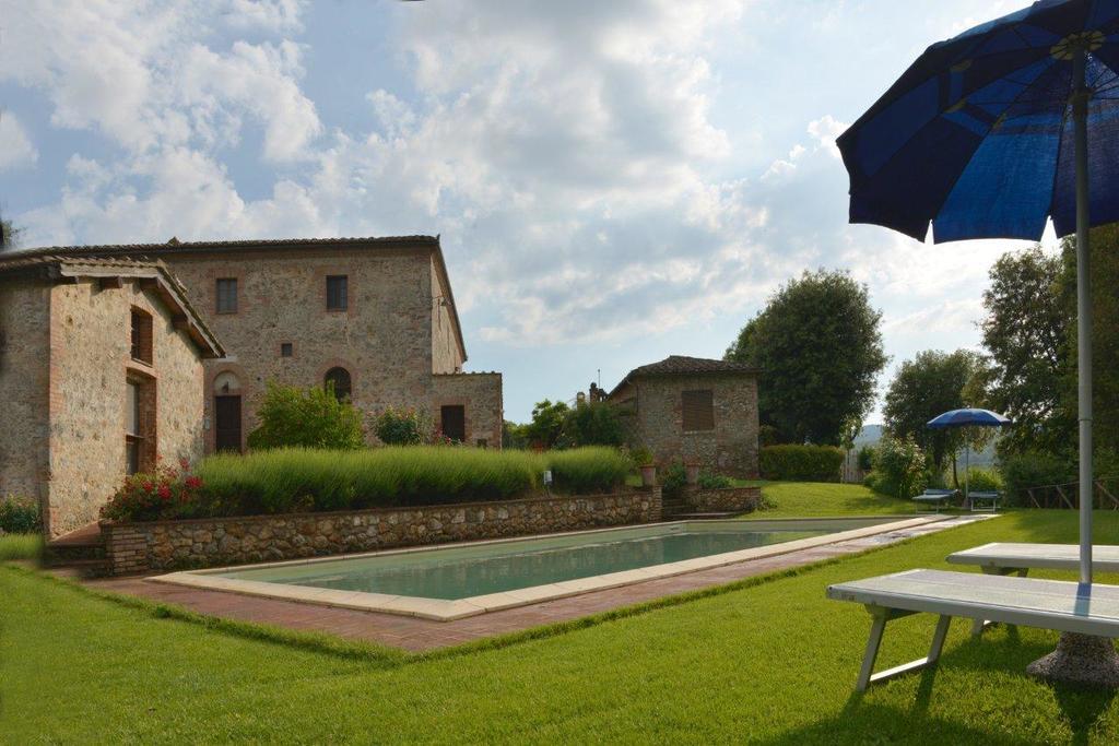 Agriturismo Tre Madonne Monteriggioni Exterior foto